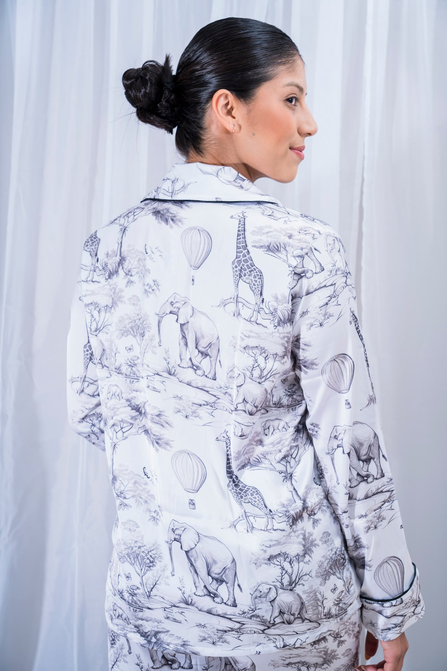 Toile de Jouy - Paisaje Romantic Black